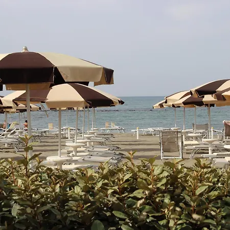 Lungomare Toscanelli