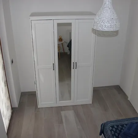 Apartament Lungomare Toscanelli *